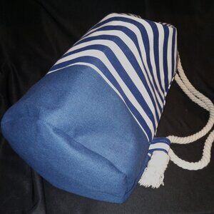 New Striped Canvas Waterproof Lined Beach Bag